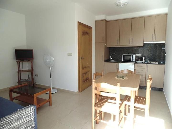 Apartamentos Outeiro 卡拉米尼亚尔镇 外观 照片